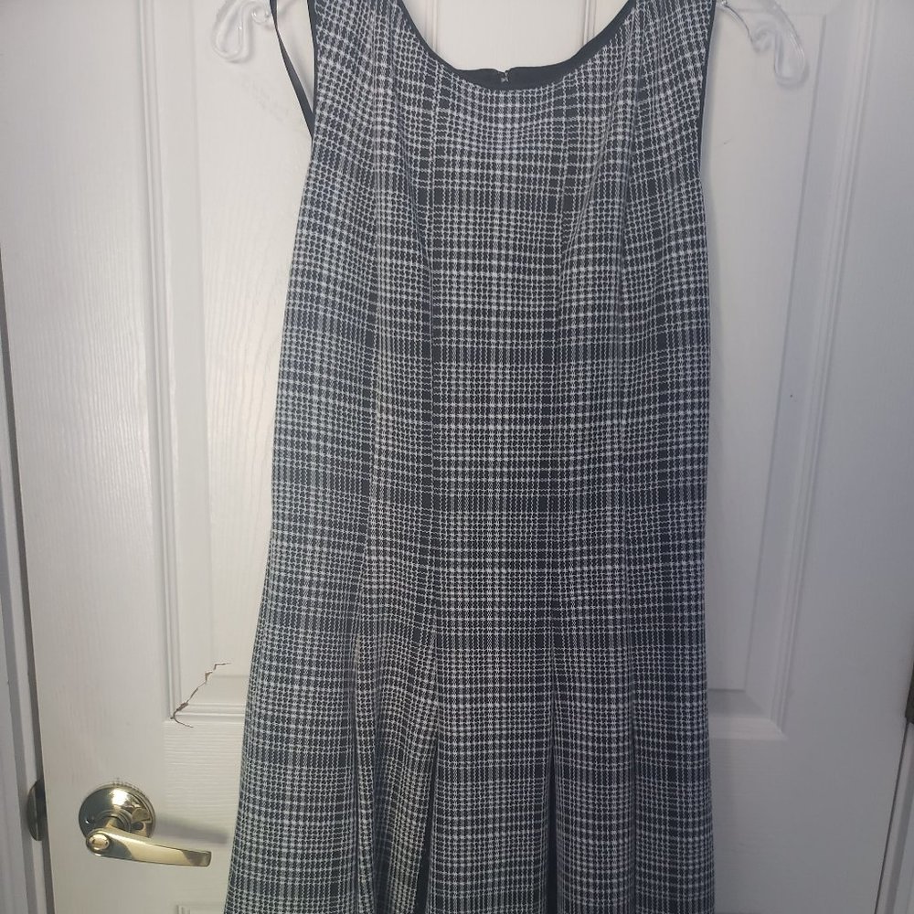 Roz & Ali Plaid Dress with Lace Pleats Size 10